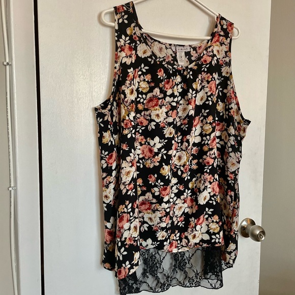 Libian Floral Sleeveless Top - Size 3X - Picture 2 of 10